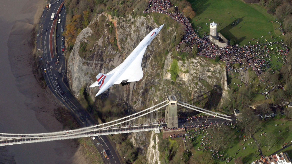 Concorde over Clifton Suspension Bridge